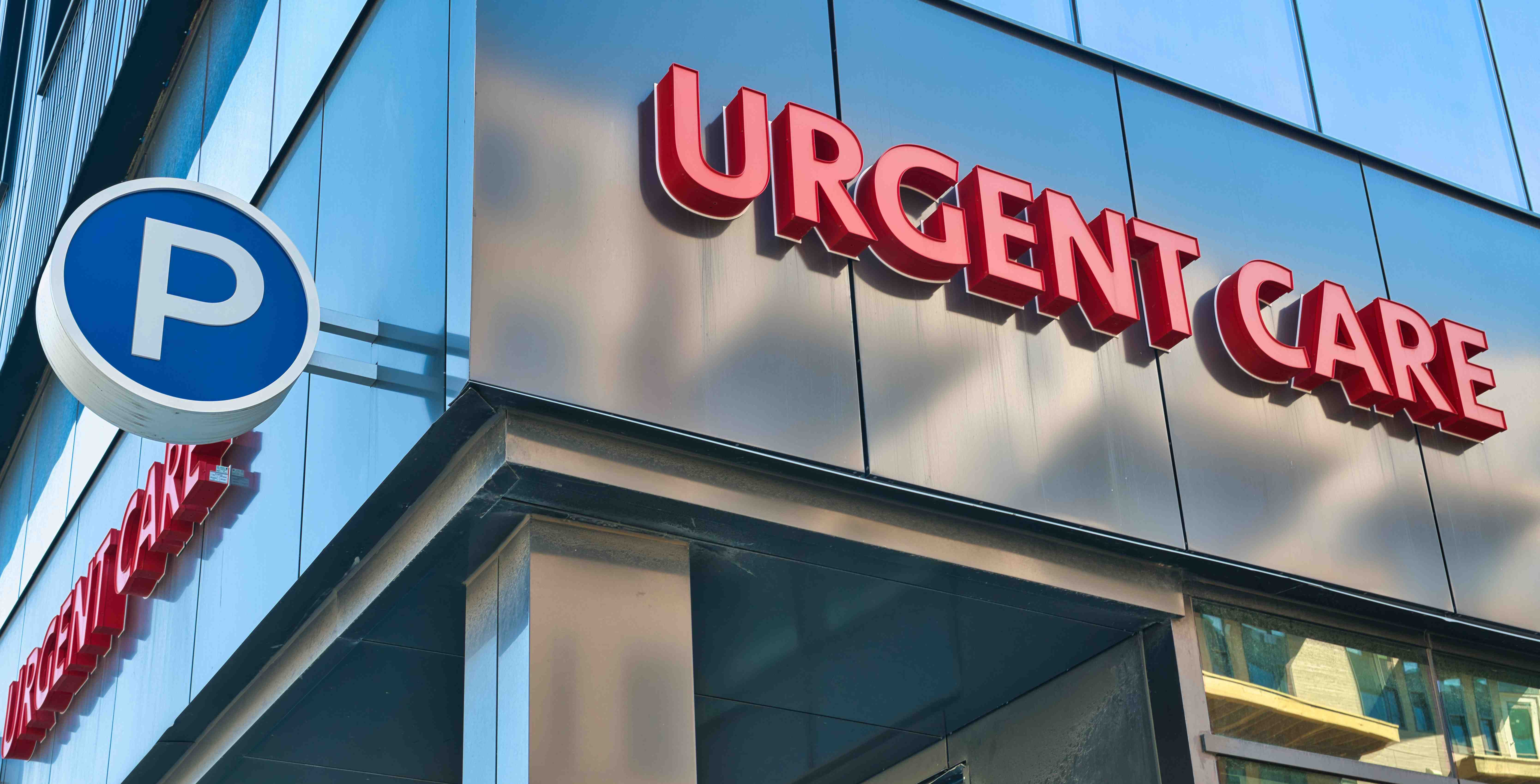 urgent care sign